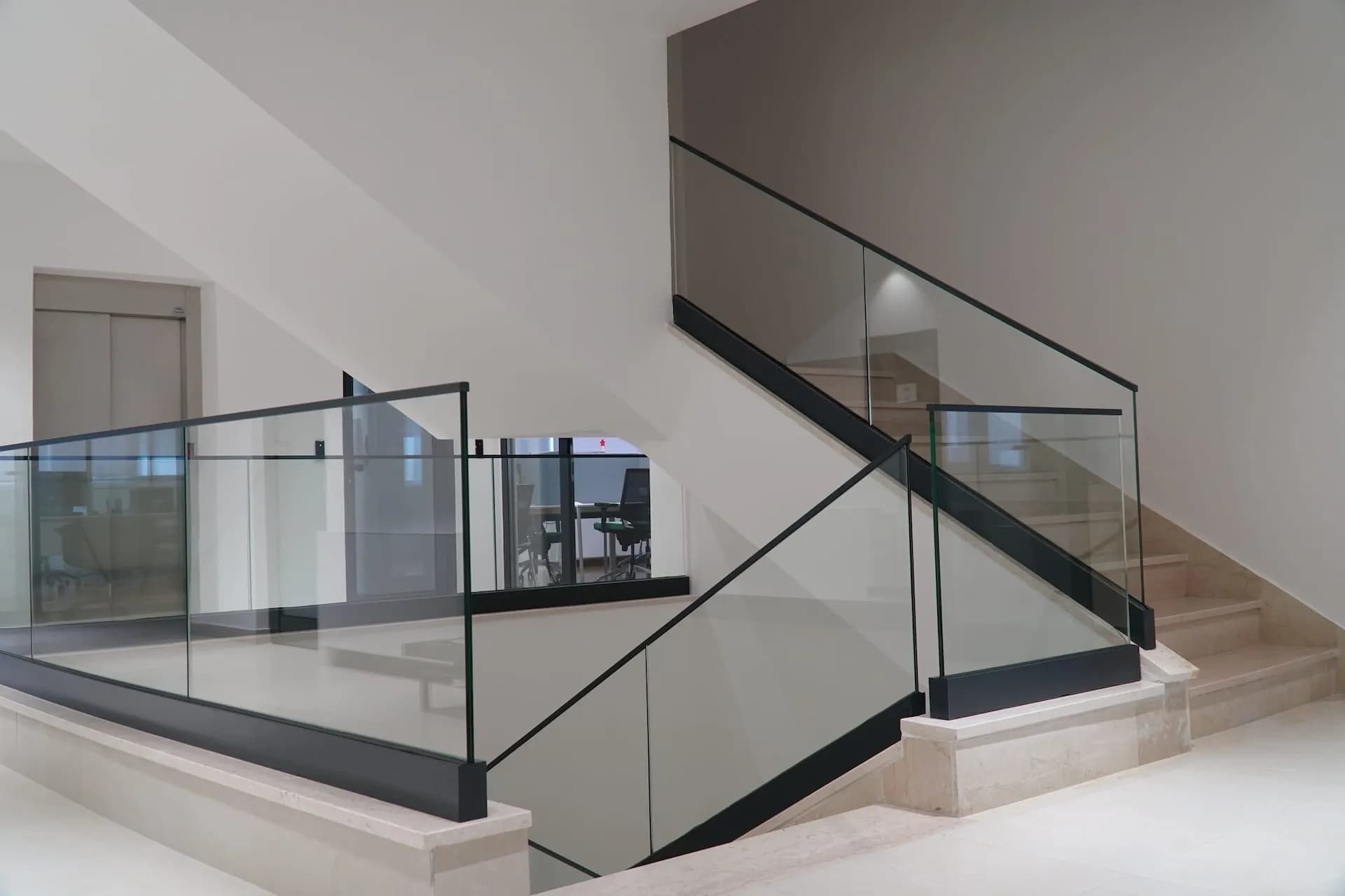 Светопрозрачные ограждения