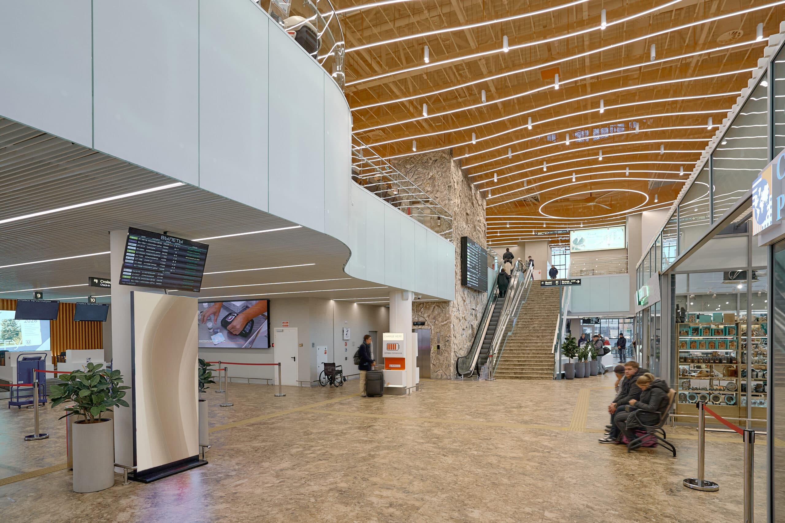 Международный аэропорт Томска - фото 5