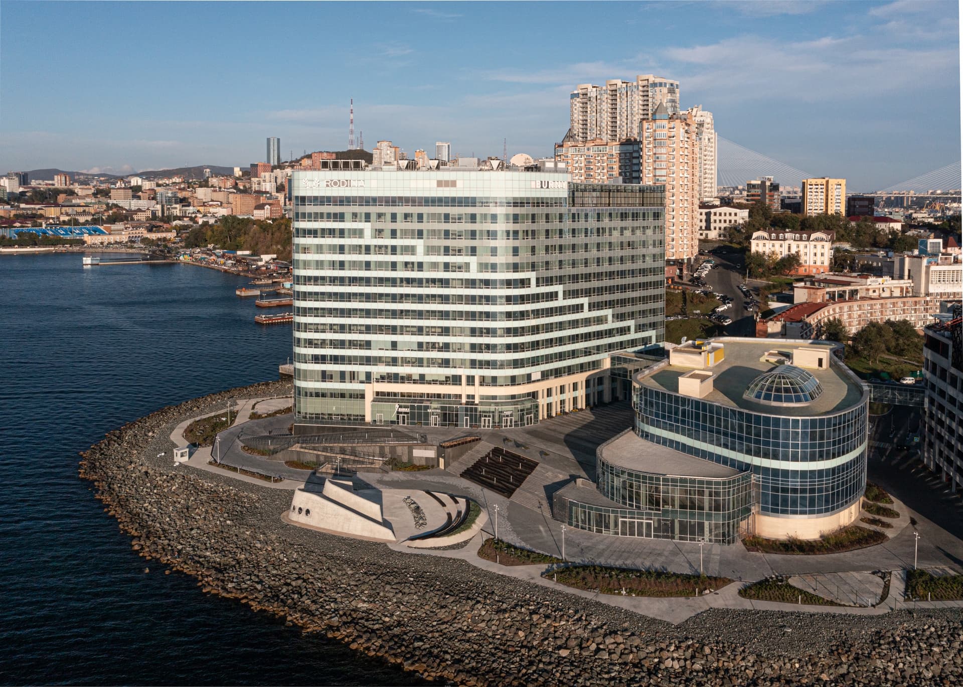 Бурный (Многофункциональный комплекс) - фото 3