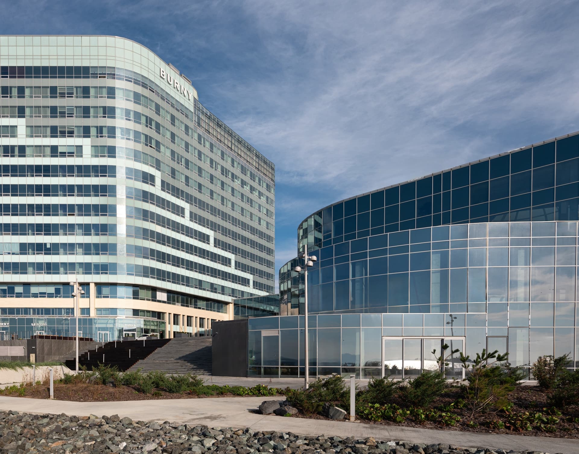 Бурный (Многофункциональный комплекс) - фото 4