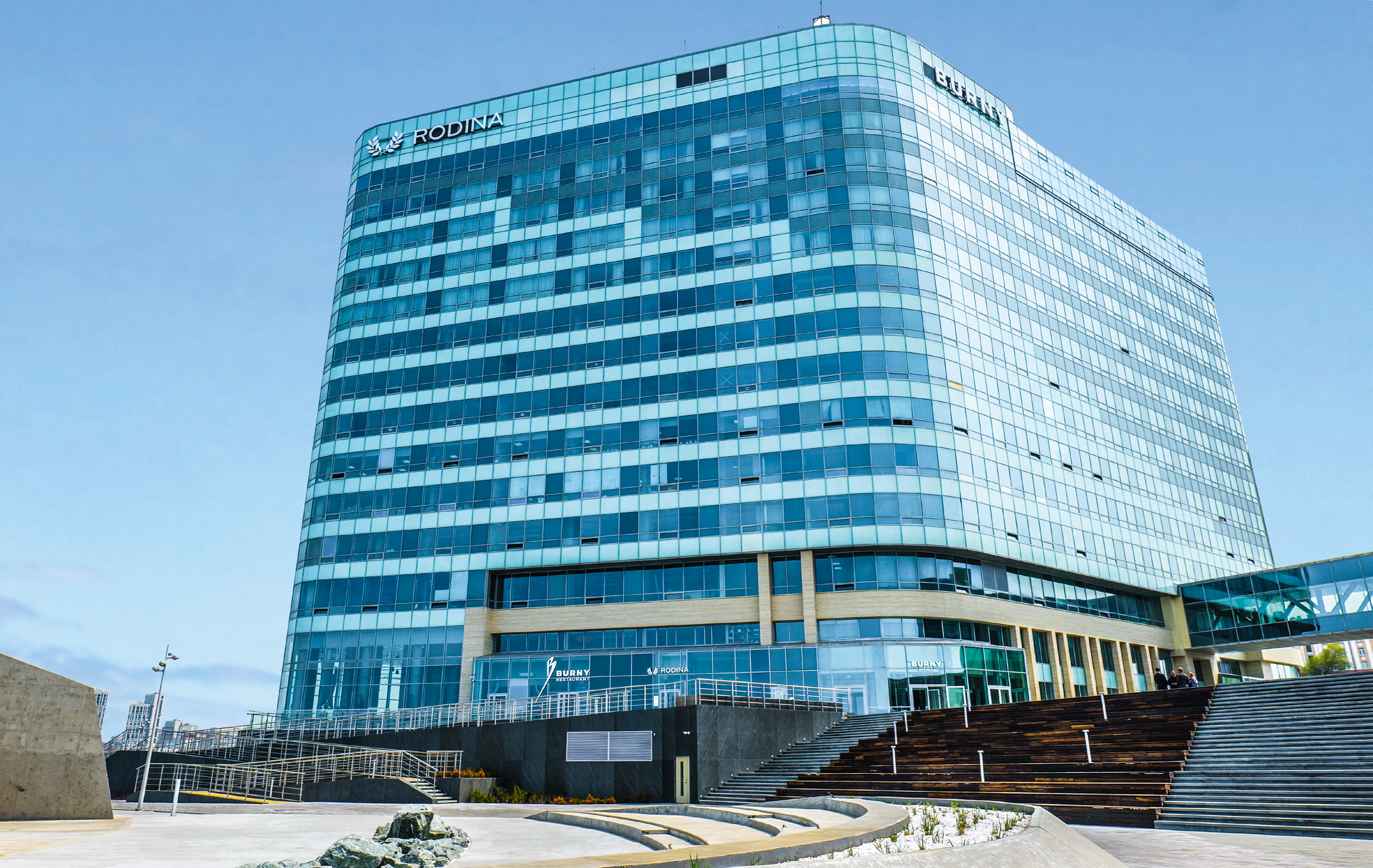 Бурный (Многофункциональный комплекс)